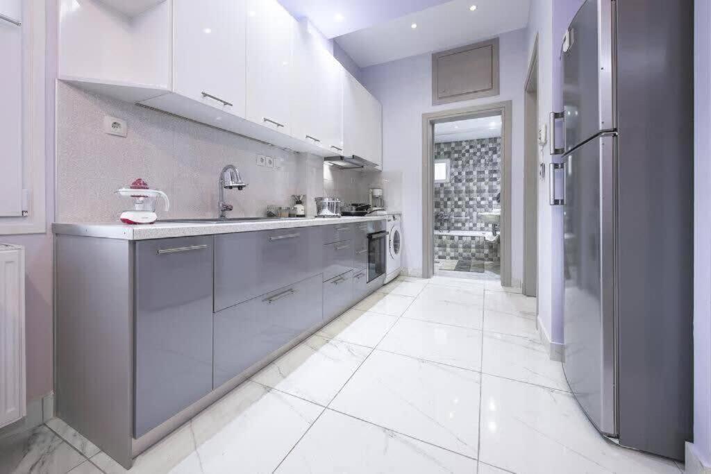 Вилла Modern Fully-Equipped House, 5 Min Walk From Metro Афины Экстерьер фото